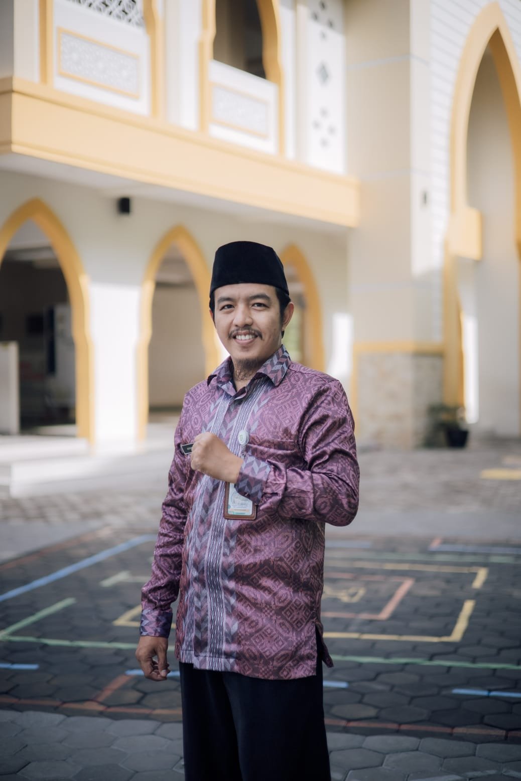 Asyhari Yunindar, S. Pd